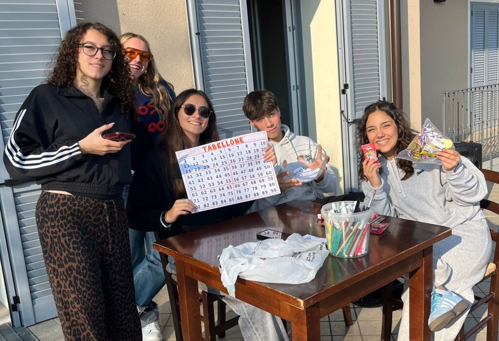 spazio giovani (connessioni giovani)